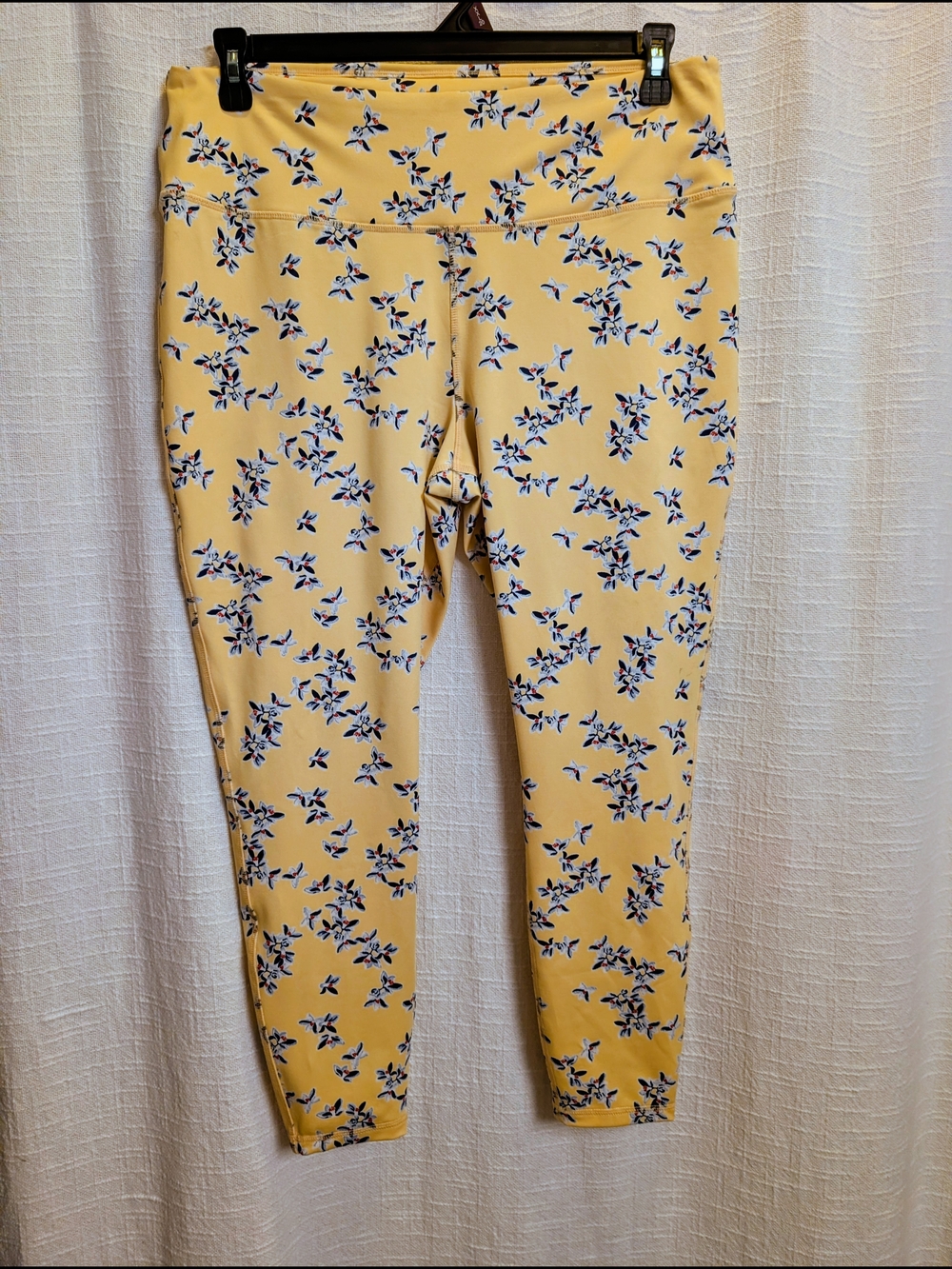 Crown & Ivy Women's XL Floral Yellow Stretch Workout Leggings Inner Pocket